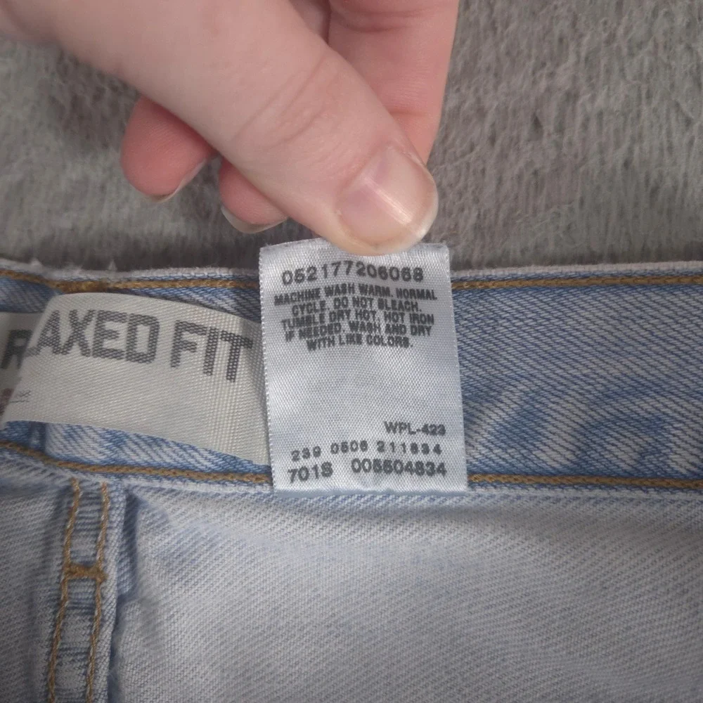 VINTAGE Levi's Jeans Mens 33x30 Light Wash 550 Relaxed Fit Tapered Leg Denim 00s
